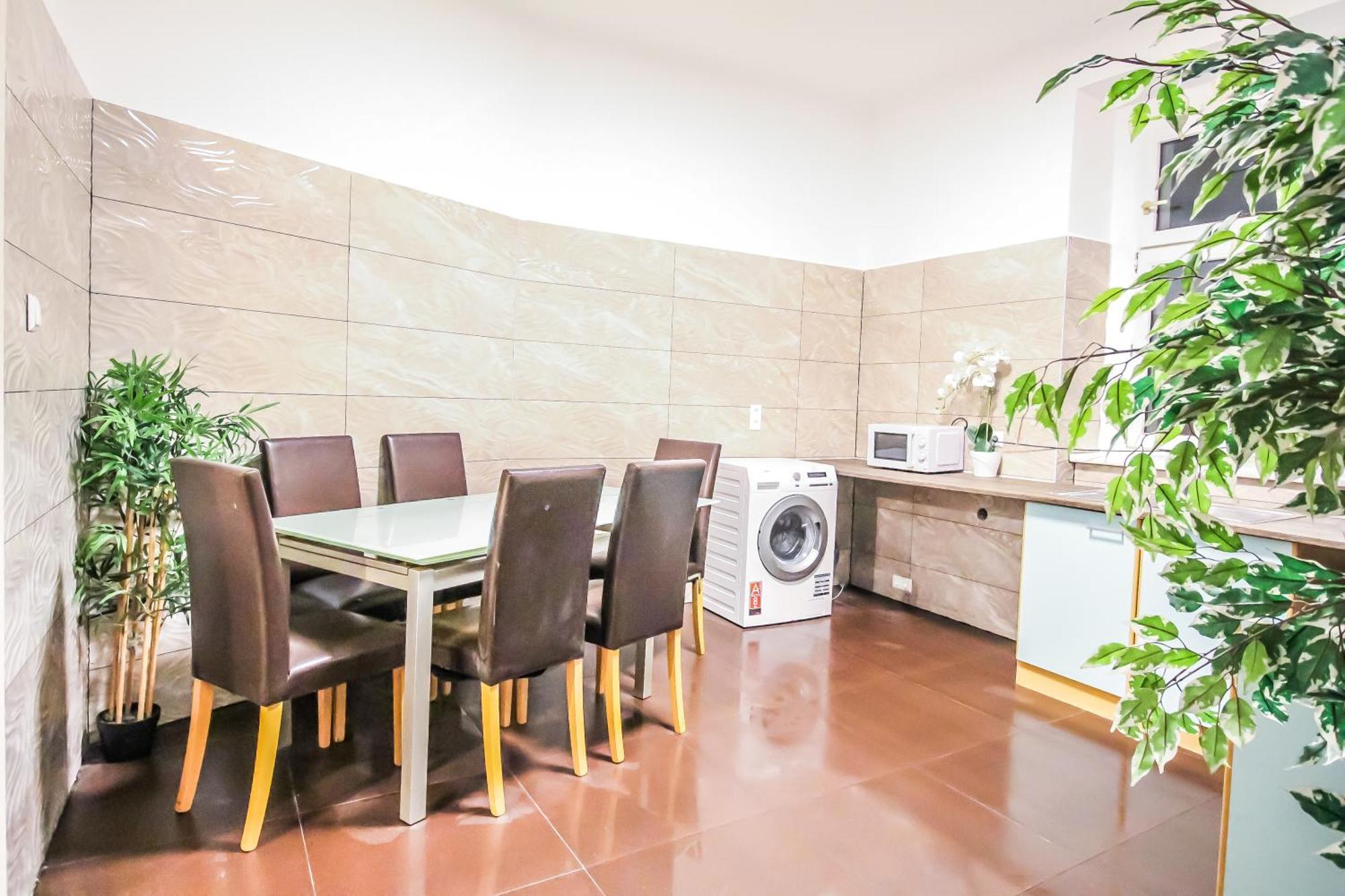 Comfortable Accommodations In The Alterlaa Area Lv6 เวียนนา ภายนอก รูปภาพ